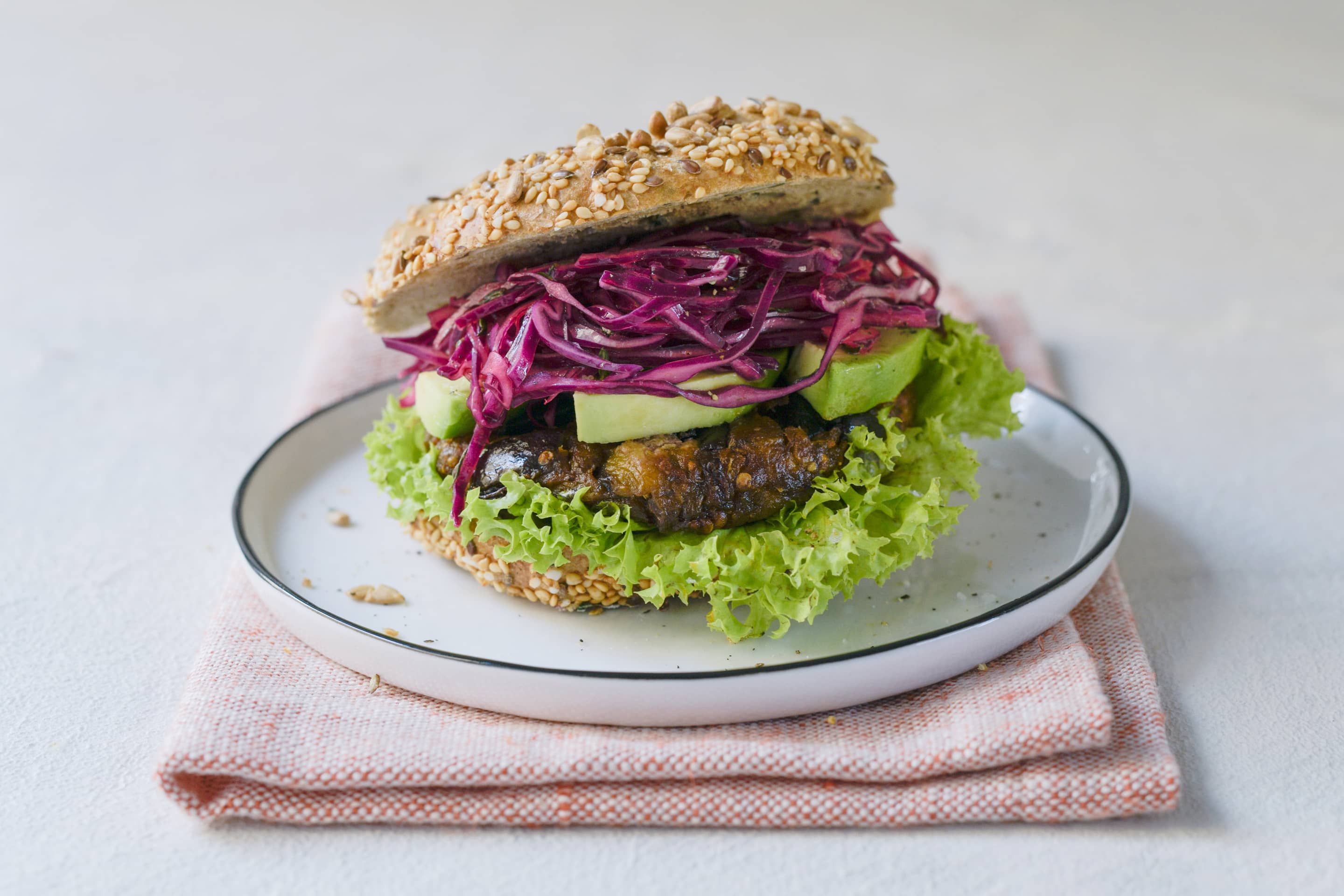 Veganer Burger Melanzani